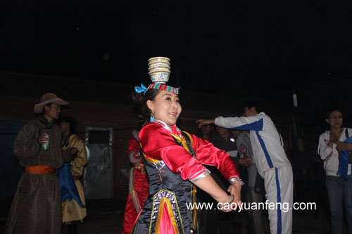 6月11日晚蒙古歌舞演出现场