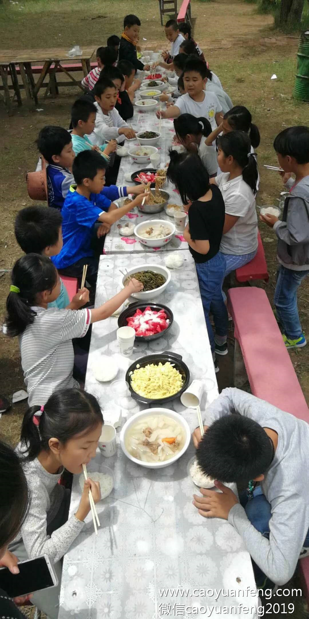 蠢鱼亲子书屋草原夏令营