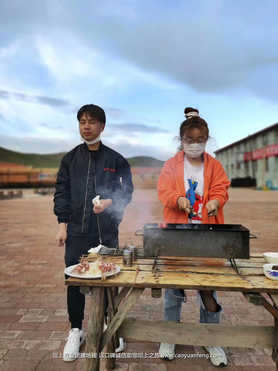 嘉华铭公司坝上草原团建拓展