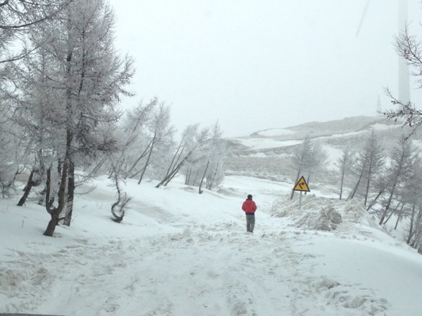 冬季到草原天路去看雪