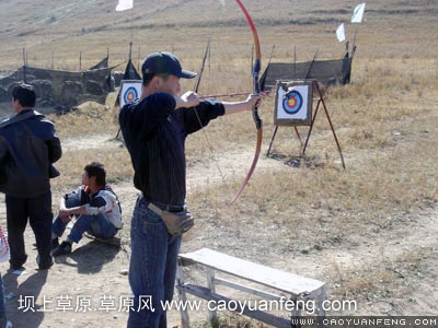 坝上射箭
