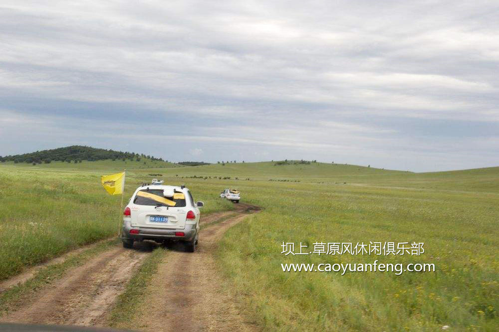 坝上越野吉普车 坝上越野吉普车